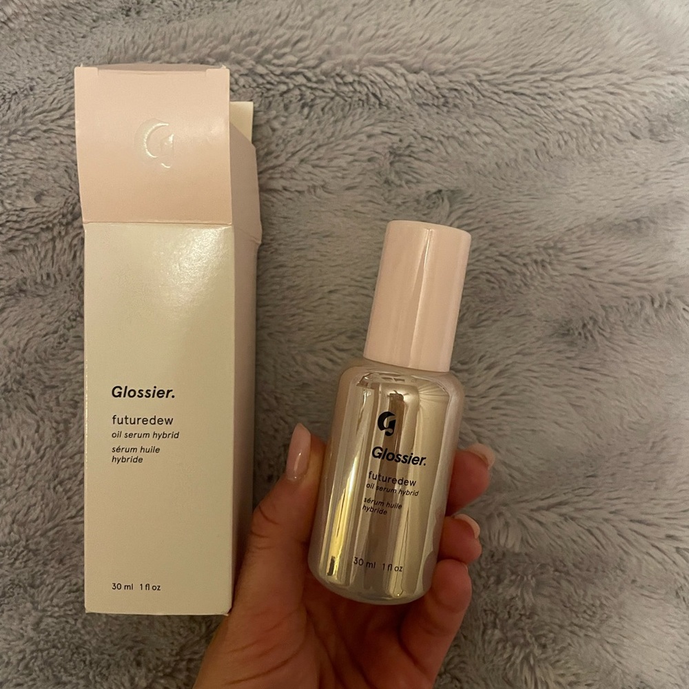 Glossier Futuredew Oil Serum Hybrid